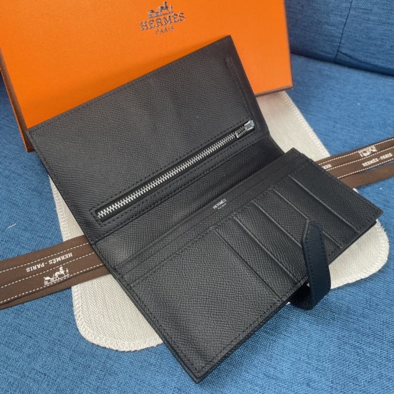 Hermes Wallets & Purse